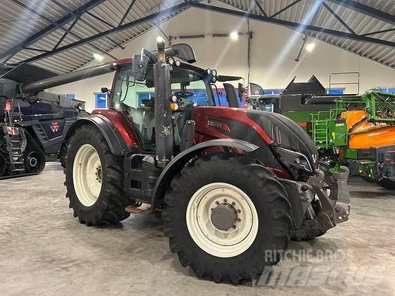 Valtra T234 Traktorid
