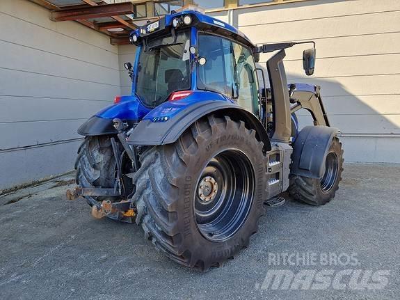 Valtra T235 Traktorid