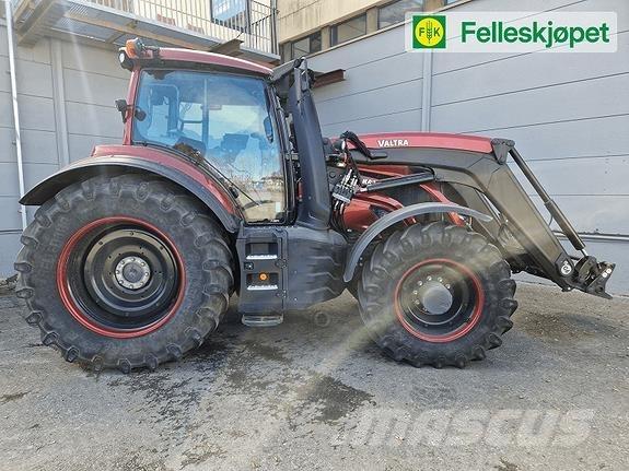 Valtra T235 Traktorid