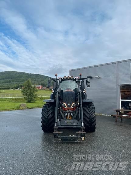Valtra T235D Traktorid