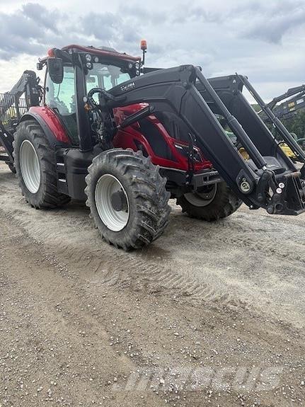 Valtra T254V Traktorid