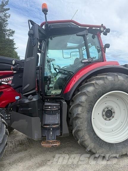 Valtra T254V Traktorid