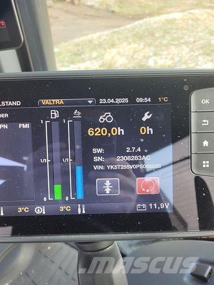 Valtra T255 Traktorid