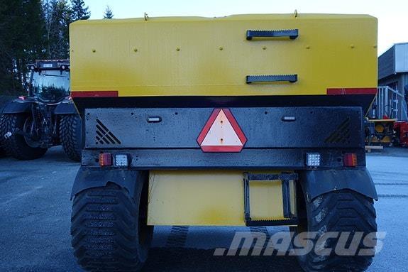 Vama 5 kubikk Muud teekoristamise ja lumekoristamise masinad