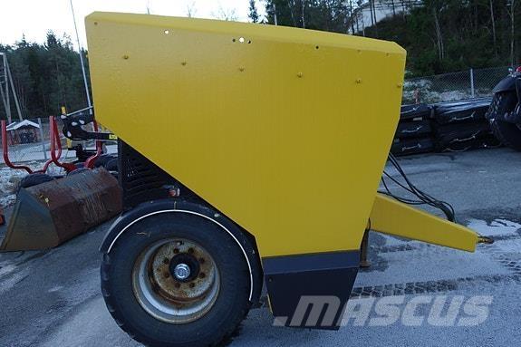 Vama 5 kubikk Muud teekoristamise ja lumekoristamise masinad