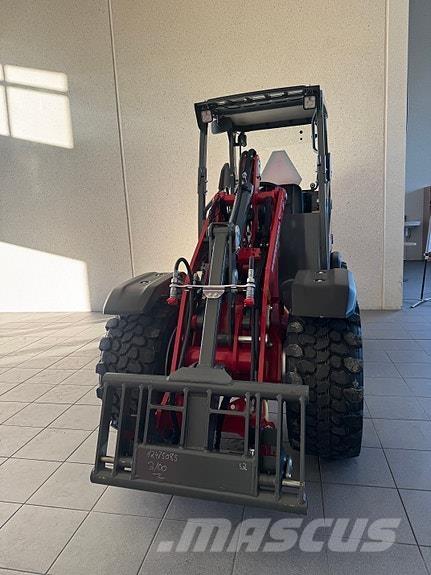 Weidemann 1260LP Rehvid, rattad ja veljed