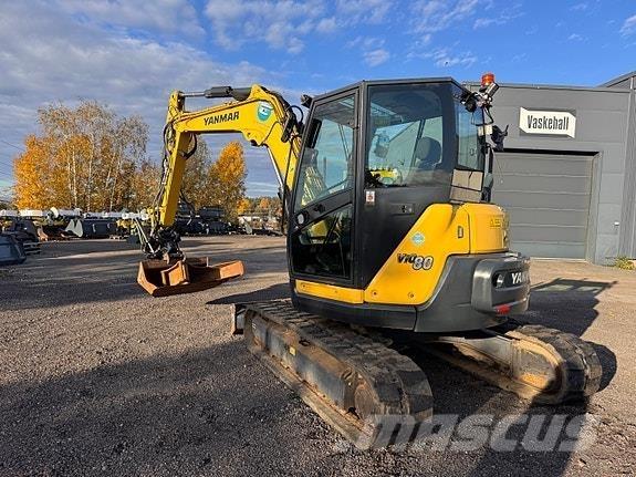Yanmar Vio80-1A Roomikekskavaatorid