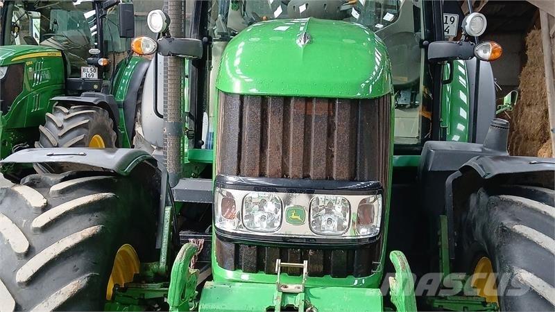 John Deere 7530 Traktorid