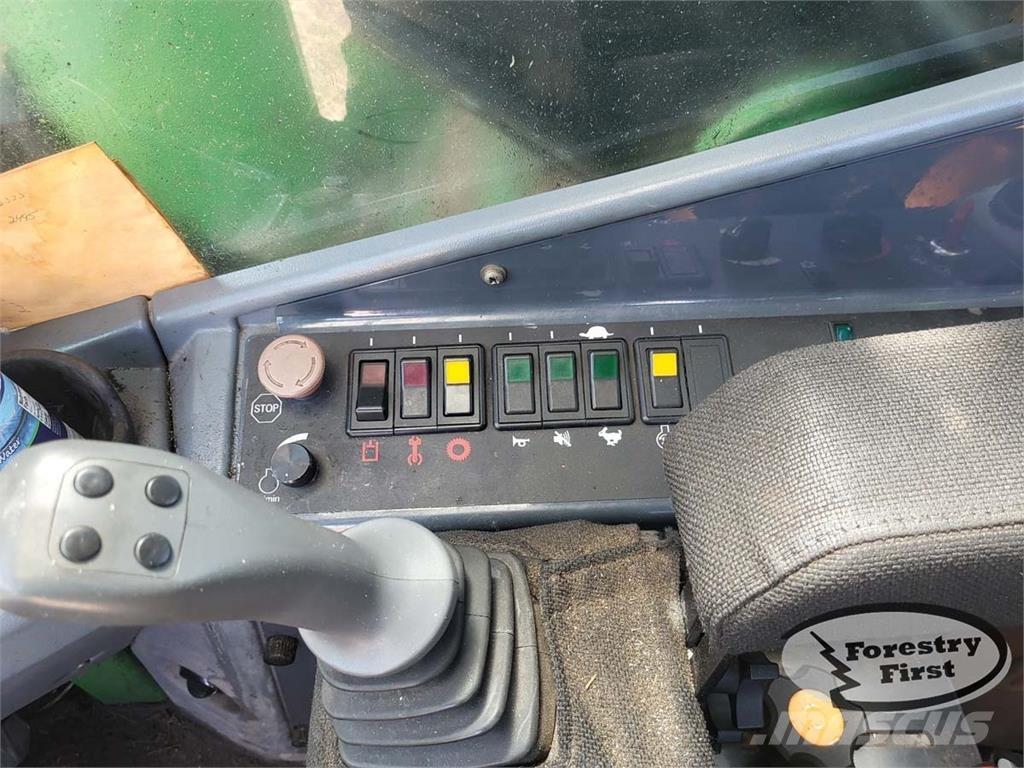 John Deere 753J Langetustraktorid