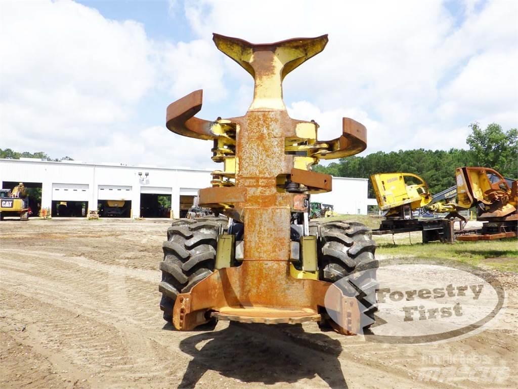 John Deere 843K Langetustraktorid