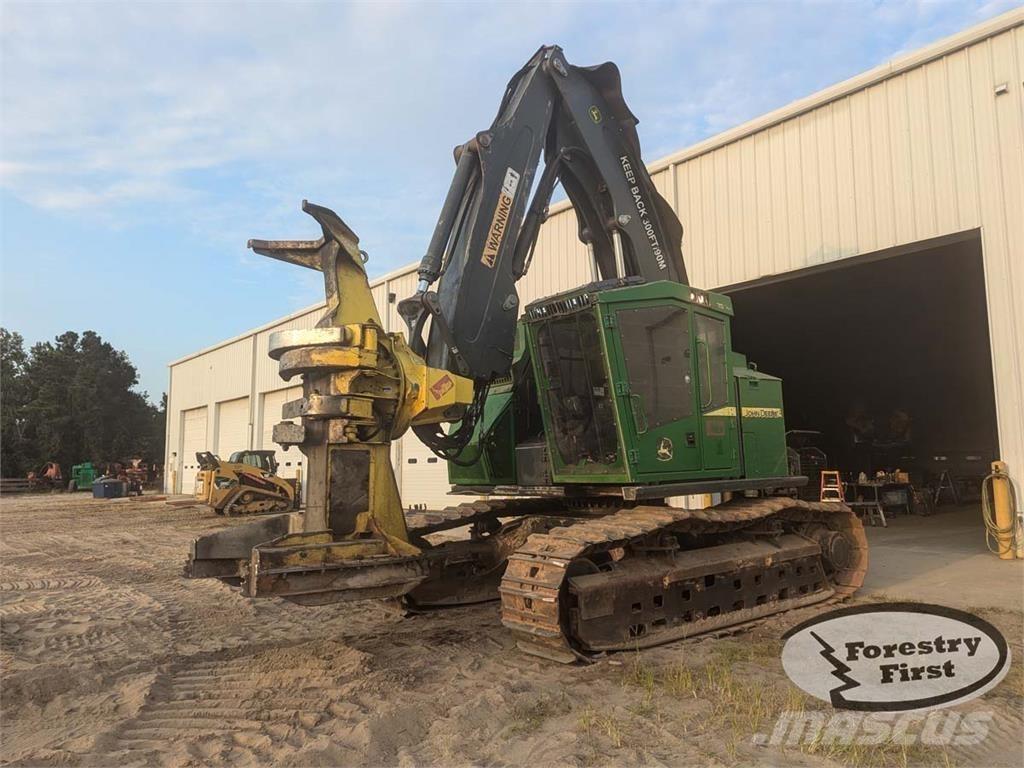 John Deere 853M Langetustraktorid