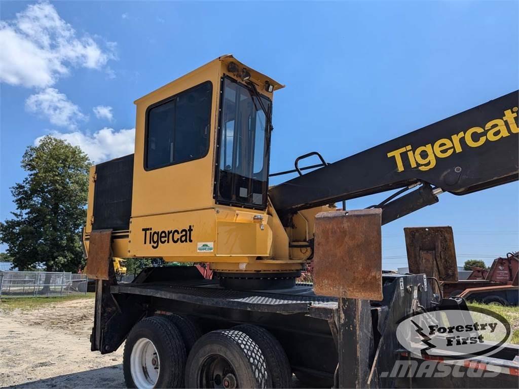 Tigercat 234B Nooltõstukid