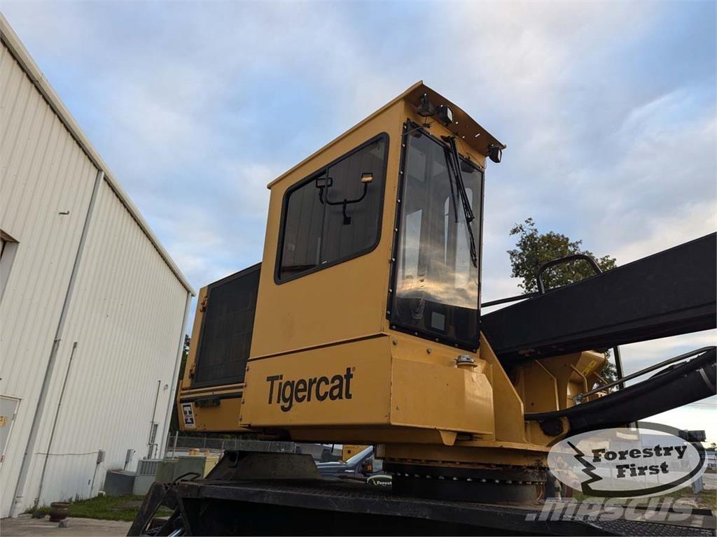 Tigercat 234b Nooltõstukid
