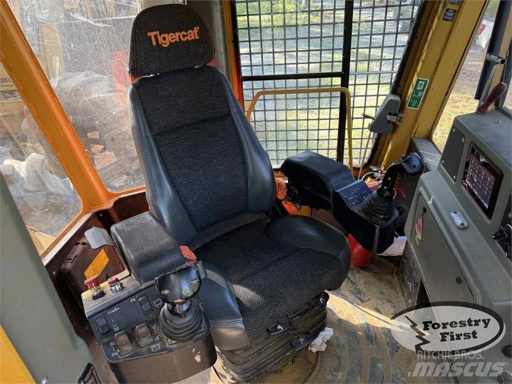 Tigercat 620H Väljaveotraktorid