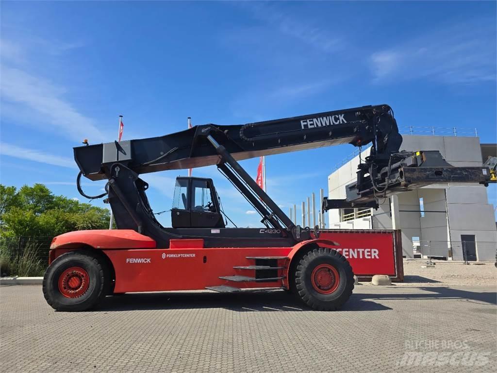 Linde C4230TL Konteineritõstukid