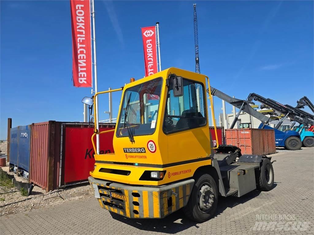 Terberg YT182 Terminalivedukid