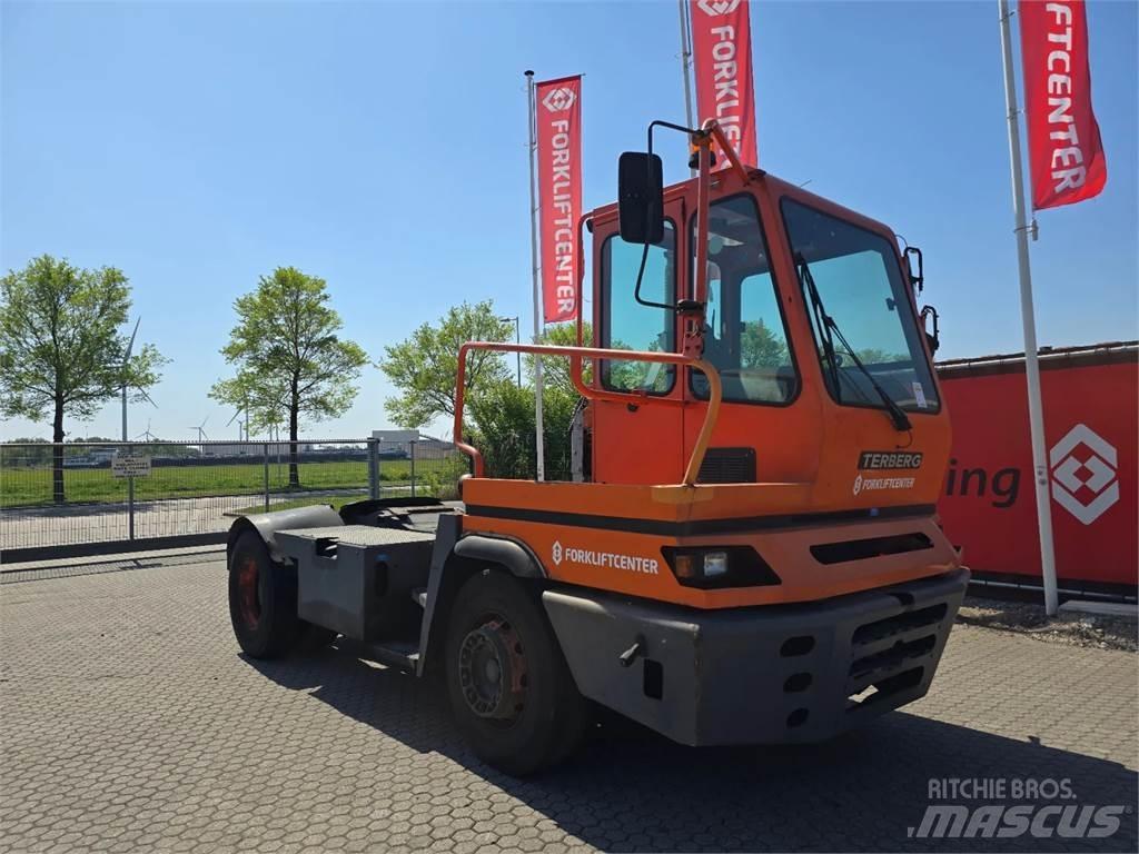 Terberg YT182 Terminalivedukid