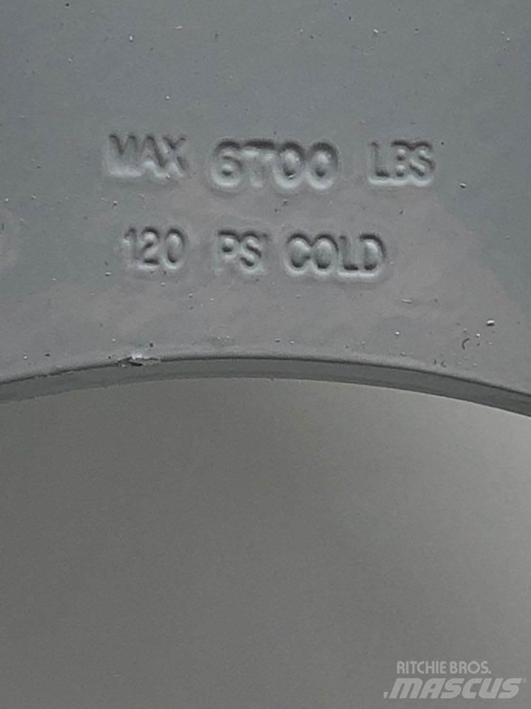 Ford F750 Rehvid, rattad ja veljed