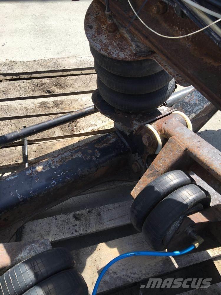  Lift Axle Sillad