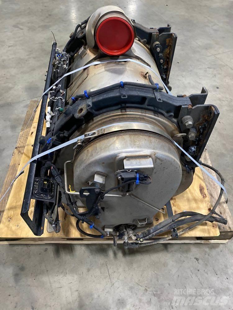 Mack MP8 Muud osad