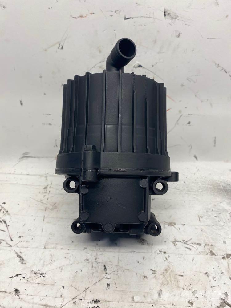 Mack MP8 Muud osad