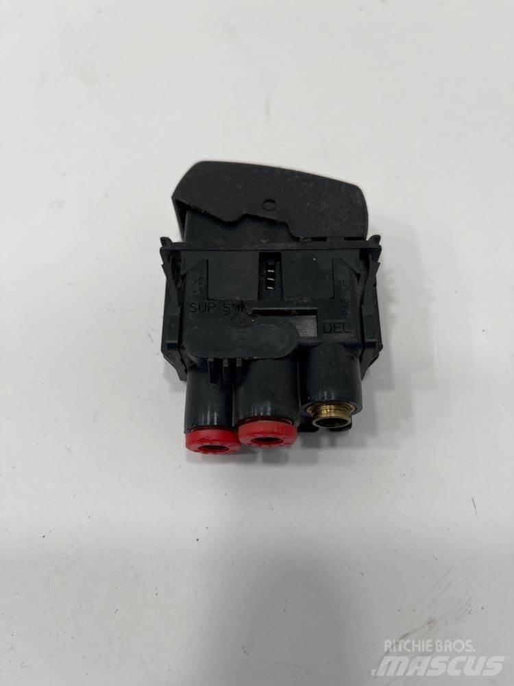 Paccar  Elektroonikaseadmed