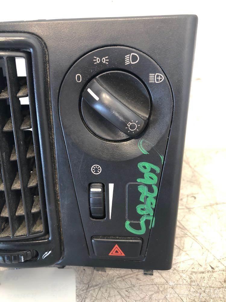 Volvo VNL Elektroonikaseadmed