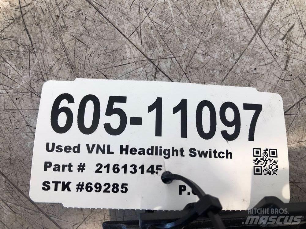 Volvo VNL Elektroonikaseadmed