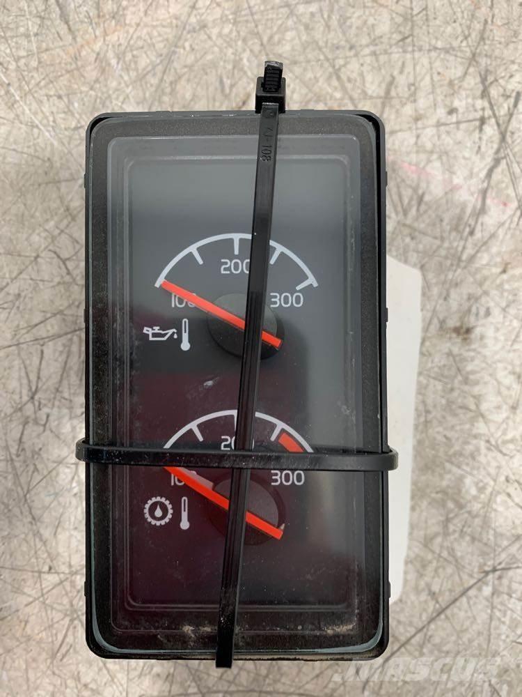 Volvo VNL Elektroonikaseadmed