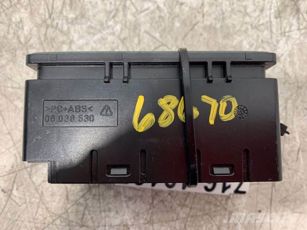 Volvo VNL Elektroonikaseadmed