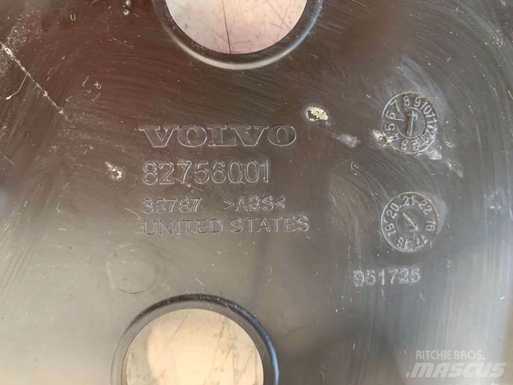 Volvo VNL Elektroonikaseadmed