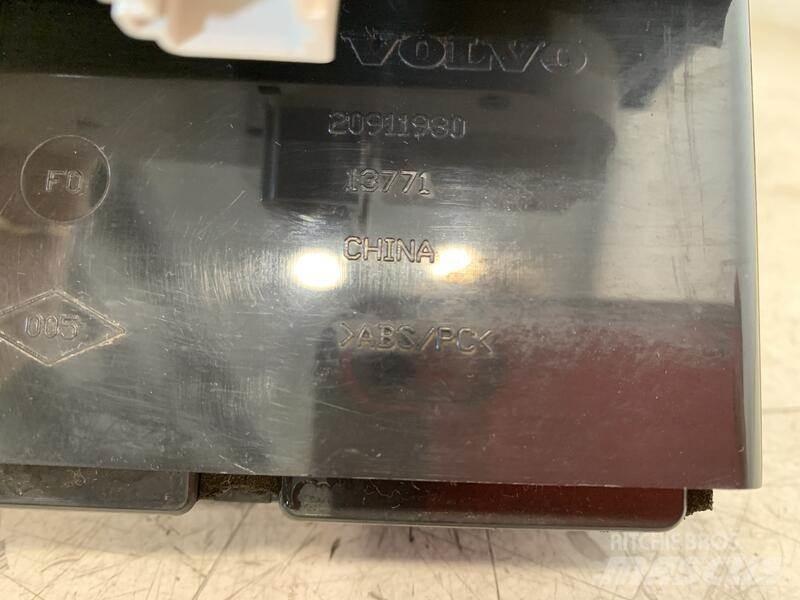 Volvo VNL Elektroonikaseadmed