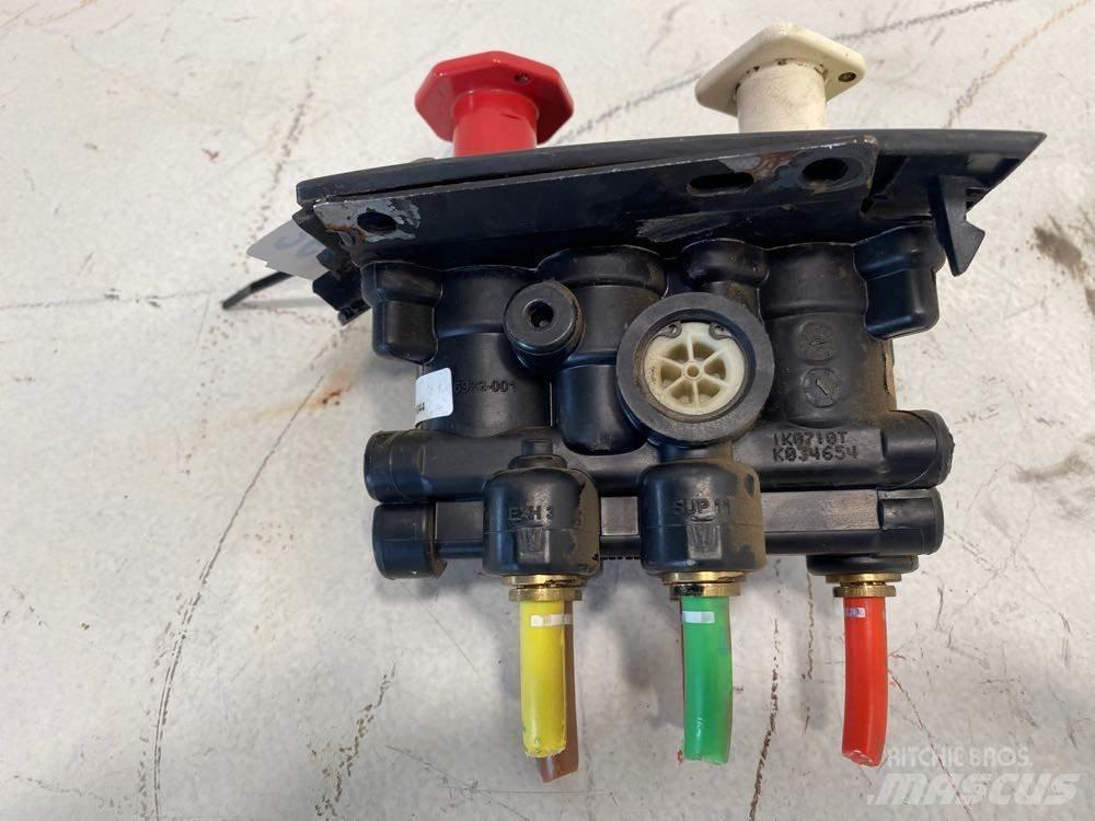 Volvo VNL Muud osad