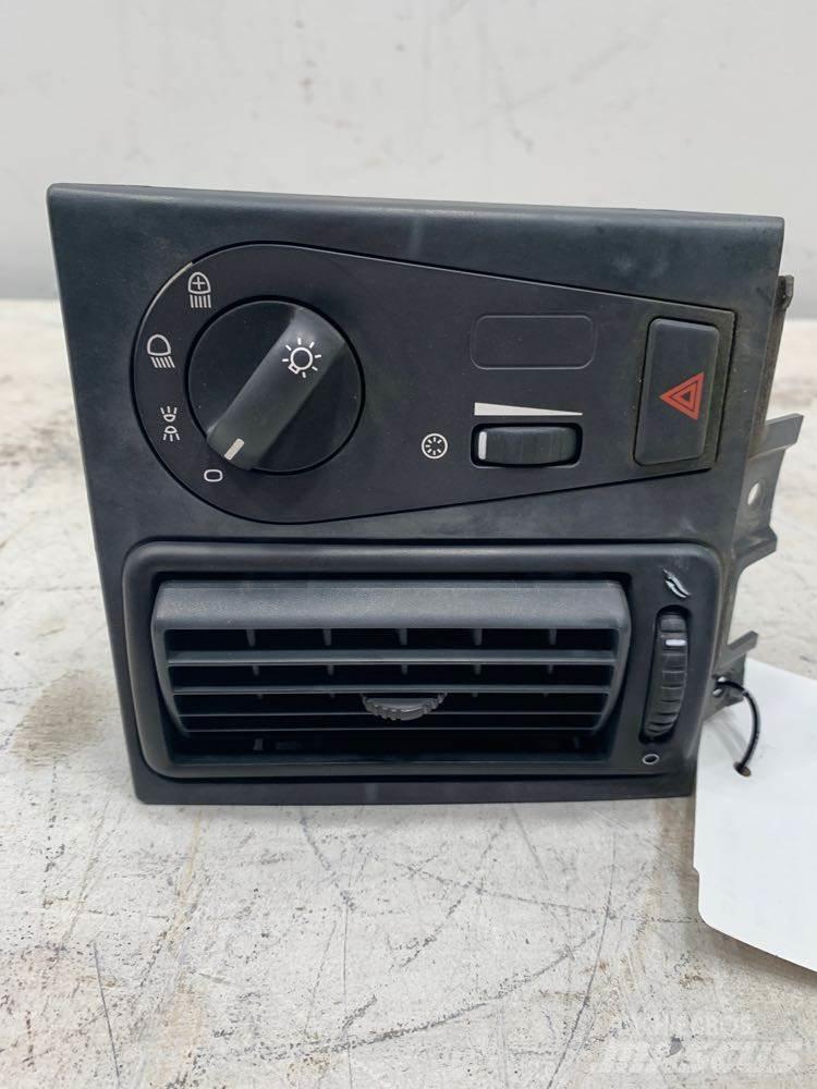 Volvo VNL Elektroonikaseadmed