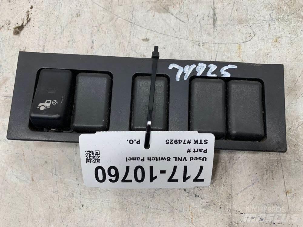 Volvo VNL Elektroonikaseadmed