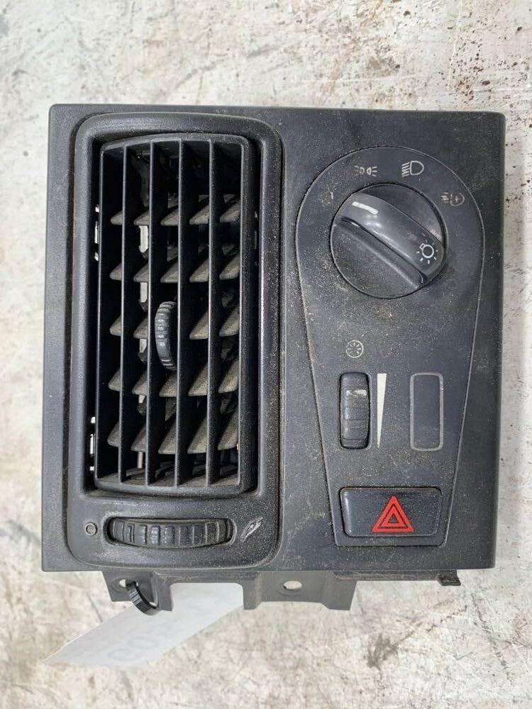 Volvo VNL Elektroonikaseadmed