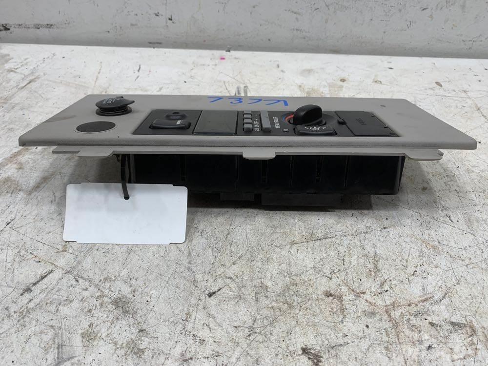 Volvo VNL Elektroonikaseadmed