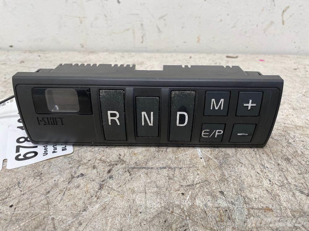Volvo VNR Elektroonikaseadmed