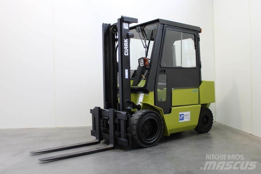 Clark DPM 30 Diiseltõstukid