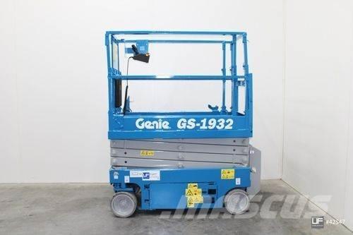 Genie GS 1932 Käärtõstukid