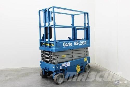 Genie GS 1932 Käärtõstukid