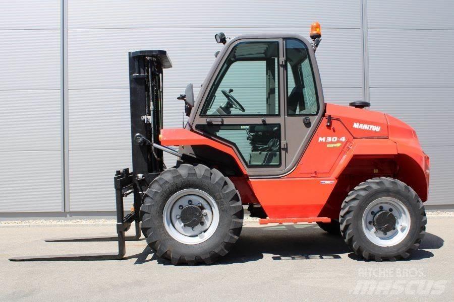 Manitou M 30-4 Maastikutõstukid