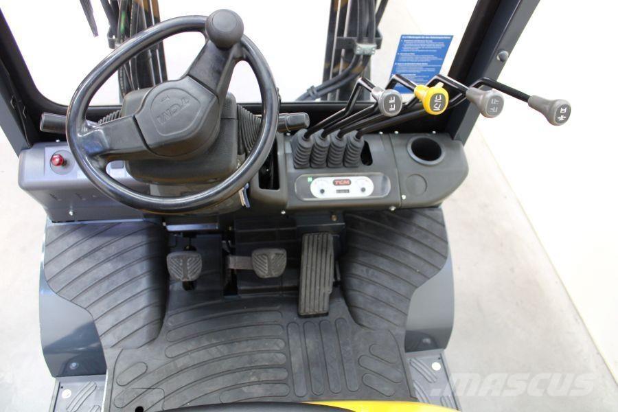 TCM FD 25 T 3 Diiseltõstukid