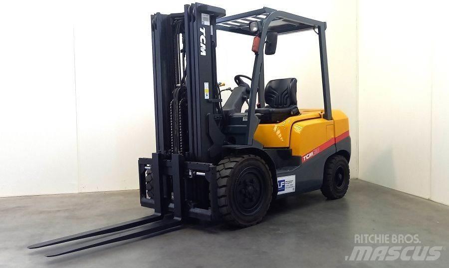 TCM FD 30 T 3 Diiseltõstukid