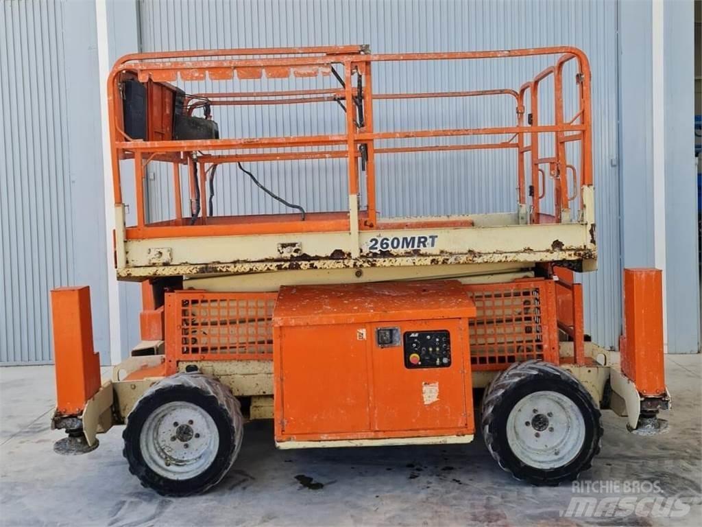 JLG 260 MRT Käärtõstukid