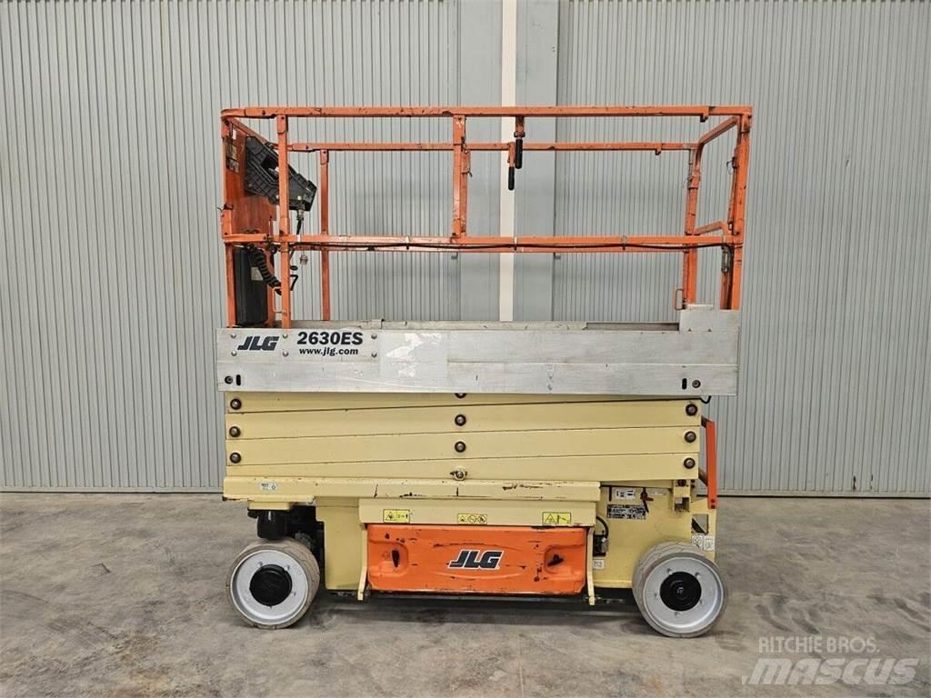 JLG 2630 ES Käärtõstukid