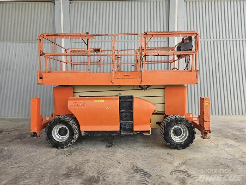 JLG 4394RT Käärtõstukid