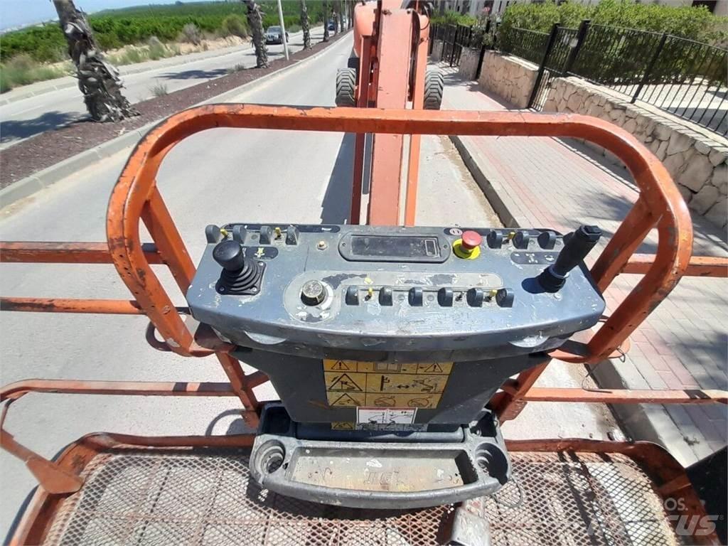 JLG 860SJ Teleskoop poomtõstukid