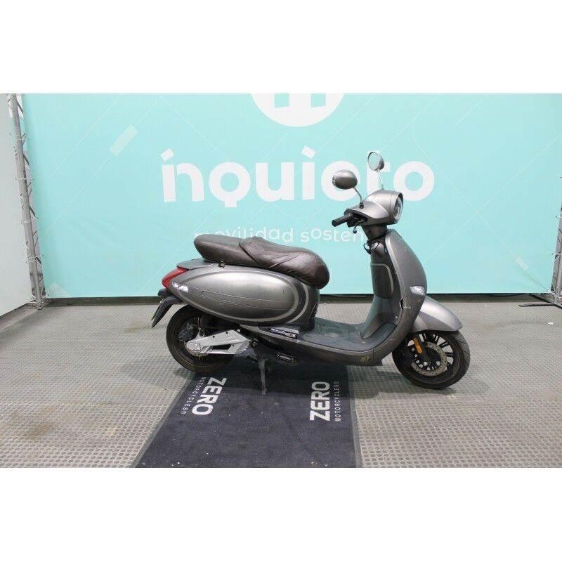  Urban D4 ATV-d