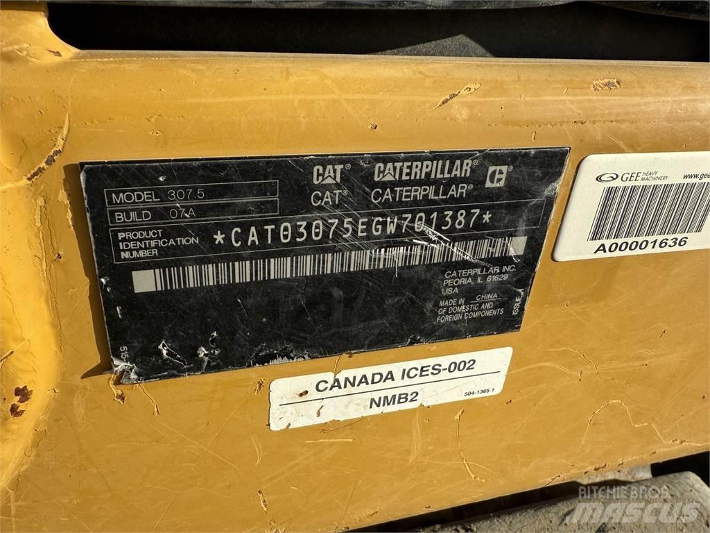 CAT 307.5 Roomikekskavaatorid